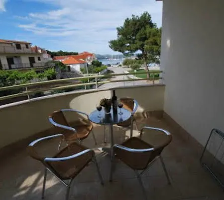 Nautica Apartman Betina