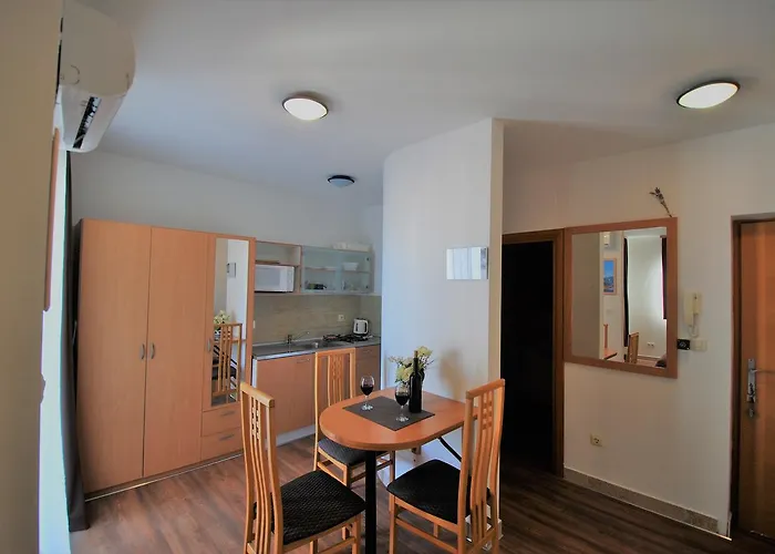 Nautica Apartamento Betina (Sibenik-Knin)