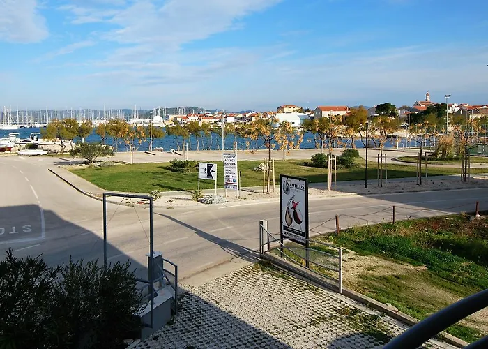 Nautica * Betina (Sibenik-Knin)